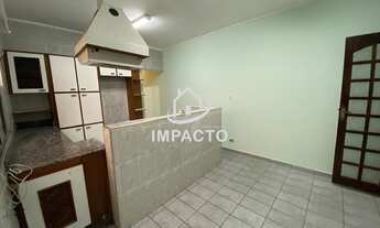 Imagem 5: Sobrado com 4 dormitórios sendo 1 suíte com 3 vagas à venda