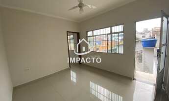 Imagem 2: Casa com 1 dormitórios e 1 vaga para locação