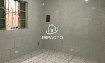 Imagem 3: Terreno com 3 casas e 1 salão comercial à venda