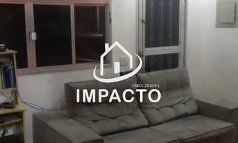 Imagem: Sobrado com 2 casas, cada uma contendo 2