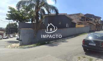 Imagem 2: Sobrado com 3 dormitórios, varanda ampla e vaga para 3 carros