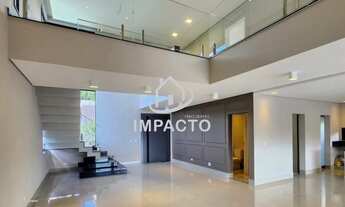 Imagem 4: Casa de Alto Padrão 03 suítes - Condomínio Granville Atibaia