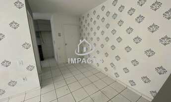 Imagem 6: Apartamento com 2 dormitórios e móveis planejados para locação