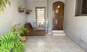 Imagem: CASA À VENDA LOCALIZADA NO BAIRRO VILA