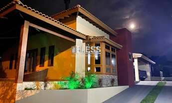 Imagem 2: Casa de luxo em condomínio à venda em Jundiaí-SP, no bairro Vivenda, com 3 quartos, 1 suít