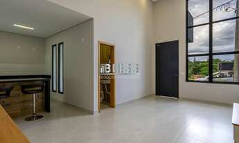 Imagem: Casa em condomínio à venda em Jundiaí-SP