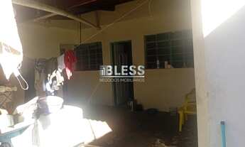 Imagem 2: Casa com salão á venda no bairro - Vila Santana - Jundiaí