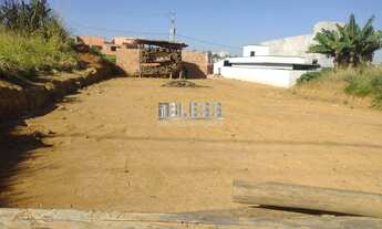 Imagem: TERRENO Á VENDA NO PARQUE PETRÓPOLIS
