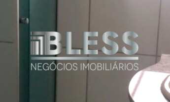 Imagem 3: Casa comercial com 10 quartos, 4 salas, 3 banheiros e 314,00 m2 de área disponível para ve