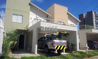 Imagem: CASA TRIPLEX Á VENDA NO CONDOMÍNIO ENGORDADOURO