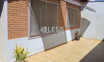 Imagem: Casa à Venda na Vila M Genoveva, Jundiaí-SP