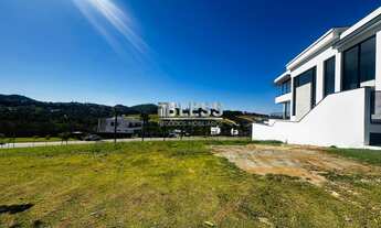 Imagem: Terreno à venda no condomínio Alphaville