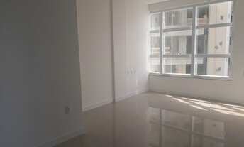 Imagem: Apartamento novo Meia Praia!