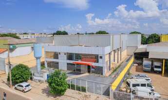 Imagem: Galpão Setor Industrial da Ceilândia Pé