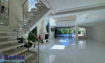 Imagem 4: Casa a venda no condomínio Jardim Acapulco com boa localização próxima ao mercado contendo