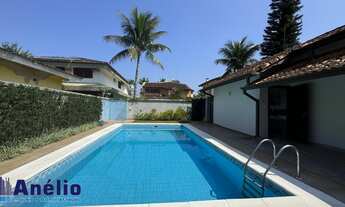 Imagem: Casa com 4 suítes a venda no Jardim Acapulco