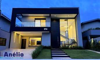 Imagem: Casa nova frente praça com 5 suítes a