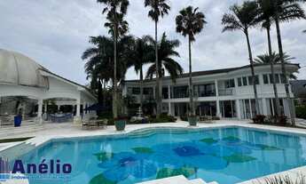 Imagem: Mansão luxuosa a venda no condomínio Jardim