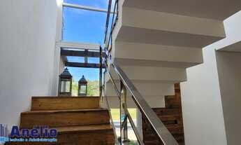 Imagem 2: Casa frente praça a venda no Jardim Acapulco em Guarujá-SP. R$ 3.500.000,00