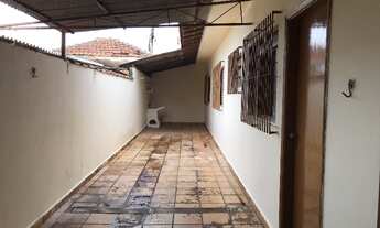 Imagem 2: 2 dormitórios na Avenida 15 Casa 2