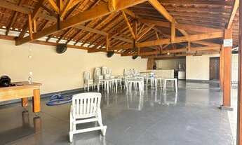 Imagem 2: 320M² de Área Construída na Avenida 1 Sct