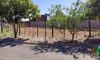 Imagem 3: 402M² de Área Total na Rua Joaquim Paiva Com Rua Silvio Mometti