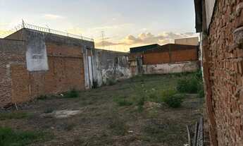 Imagem 3: 400M² de Área Total na Avenida 11