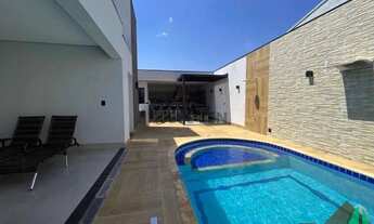 Imagem 4: 1 dormitório, 1 suítes, 3 banheiro, 2 vagas na garagem, 160M² de Área Construída