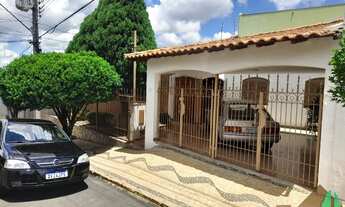 Imagem 2: 4 dormitórios na Avenida Nossa Senhora Da Saúde