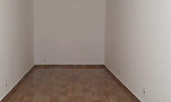 Imagem 2: 1M² de Área Construída na Rua Jacutinga