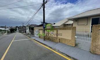 Imagem 1: Casa de 3 quartos com uma suite no bairro Real Parque São José Sc