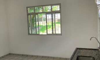 Imagem 6: Terreno de Esquina para venda com 1.336m², Casa de Alvenaria e Muito Verde Uma Oportunida