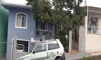 Imagem: EXCELENTE CASA COM KITINETES E GALPÃO NO