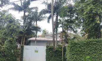 Imagem: ALUGA-SE CASA COM 4 QUARTOS COM AMPLO QUINTAL