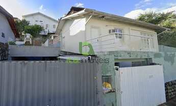 Imagem: Casa à venda com 2 Quartos na Agronômica/FPOLIS