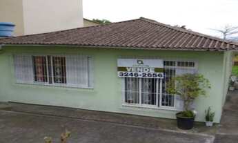 Imagem: Casa à Venda em São José-SC, Bairro Barreiros