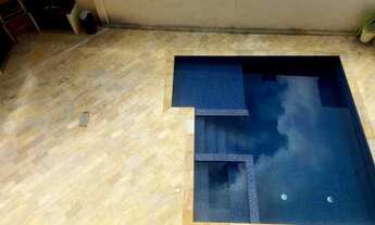 Imagem 4: Casa de rua - / Residencial / Parque Vivaldi Leite Ribeiro