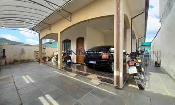 Imagem 2: CASA RESIDENCIAL em POÇOS DE CALDAS - MG, JARDIM CAMPOS ELÍSIOS