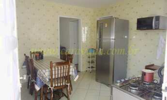 Imagem 7: CASA COM QUINTAL GRANDE !