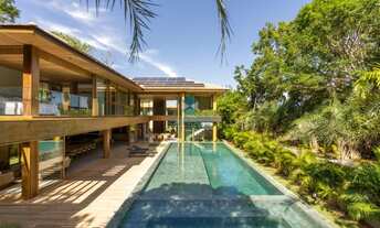 Imagem 4: Casa de luxo à venda na Praia do Forte, Condomínio Praia do Castelo, 6 suítes, alto padrão