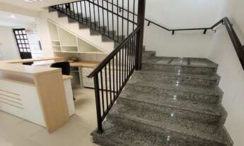 Imagem 2: Casa ou COMERCIAL PRÓPRIO PARA CLINICA NO CENTRO DE BALNEÁRIO CAMBORIÚ. estuda permuta