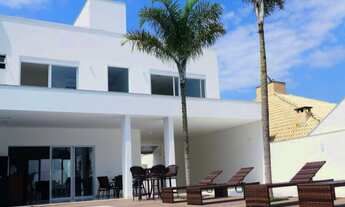 Imagem 3: CASA ALTO PADÃO COM LINDA PISCINA NO BAIRRO DA BARRA EM BALNEÁRIO CAMBORIÚ