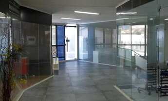 Imagem 3: Alugo loca - Sala, 60m², Ideal para Escritório, na Barra, 100m do Farol da Barra, Salvado