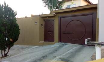 Imagem 2: Viva com luxo e sofisticação em uma casa de alto padrão por apenas R$ 1.100.000,00!