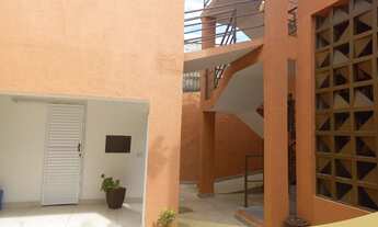 Imagem 5: Apresentamos uma deslumbrante casa de alto padrão, localizada em uma das regiões mais nobr