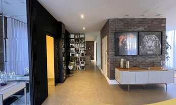 Imagem 2: Venha se encantar com essa deslumbrante casa de alto padrão, disponível por apenas R$4.700