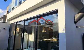 Imagem 5: Casa em Condomínio à Venda em Jundiaí-SP - 3 Quartos, 1 Suíte, 2 Salas, 3 Banheiros, 2 Vag