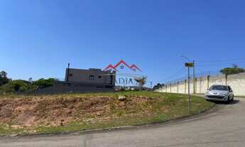 Imagem: Terreno a venda no Condomínio fechado Bella