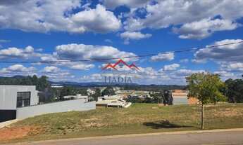 Imagem: Terreno de 800 m² à Venda no Condomínio