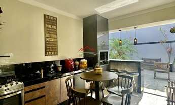 Imagem: Casa a venda em condomínio Bosque dos Jatobás